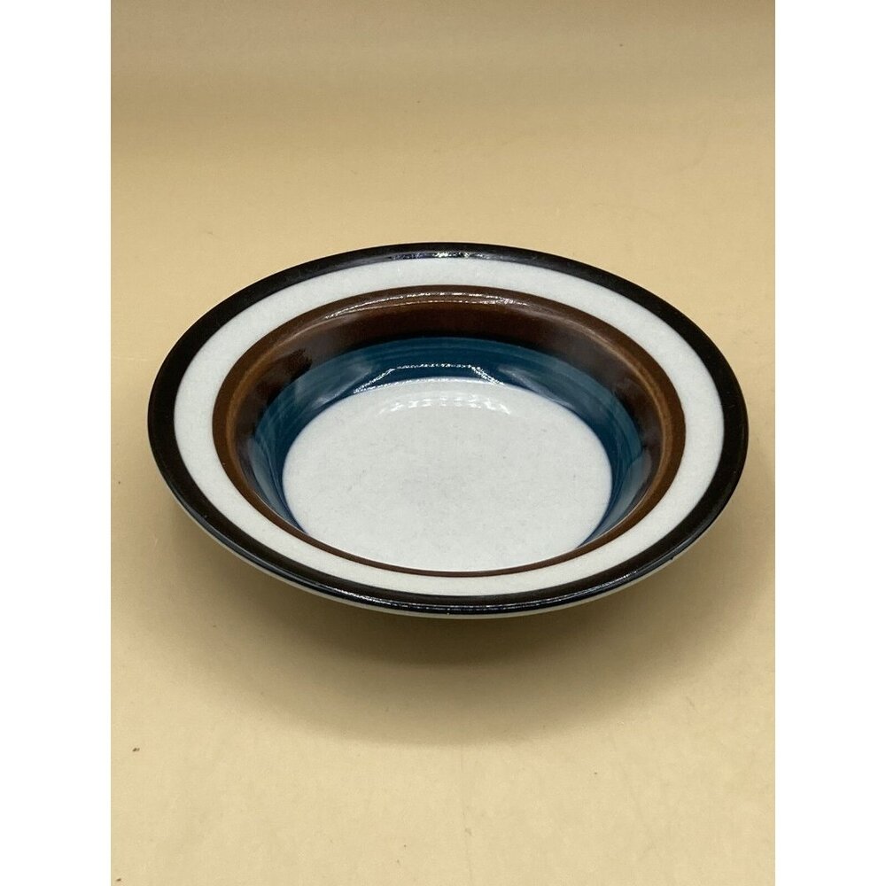 ARABIA KAIRA by Anja Jaatinen-Winquist Berry Sauce Bowl 5 1/4”